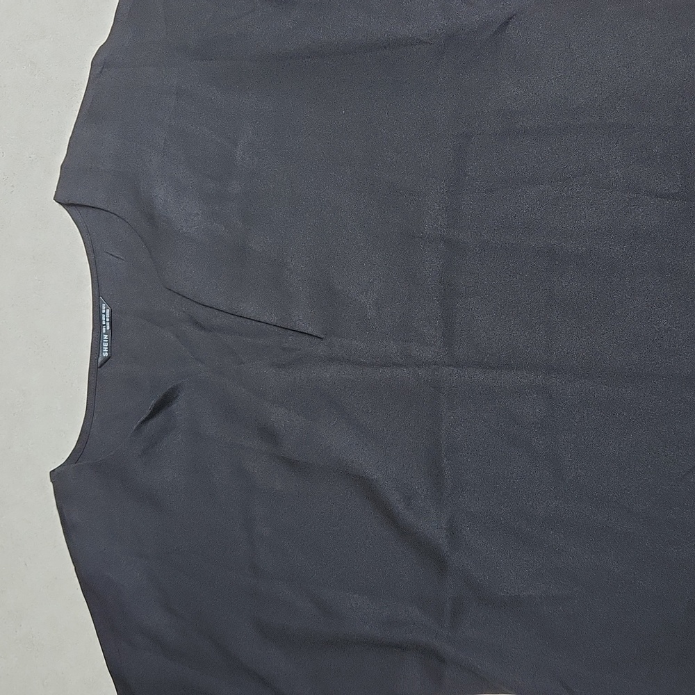 SHEIN Short Sleeve Dress Shirt Size L